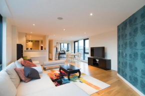 Modern Finneston City View Apartment